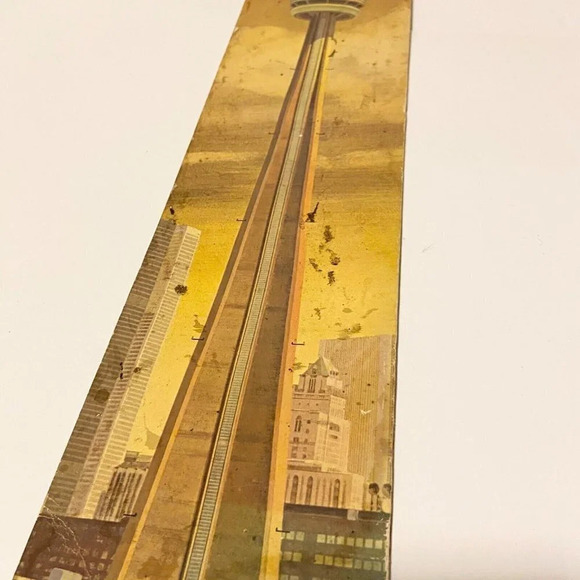 Vintage 1973 Brochure Worlds Tallest CN Tower  Toronto Memorabilia - Picture 2 of 13